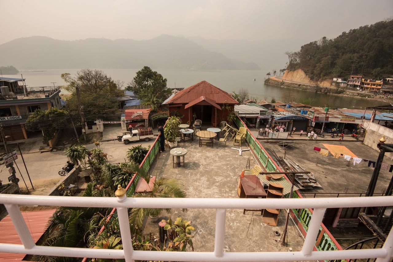 Lake Boutique Hotel Pokhara Buitenkant foto